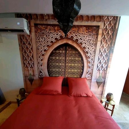 Suite Jaccuzzi En Camargue Пор-Сен-Луи-дю-Рон Екстериор снимка