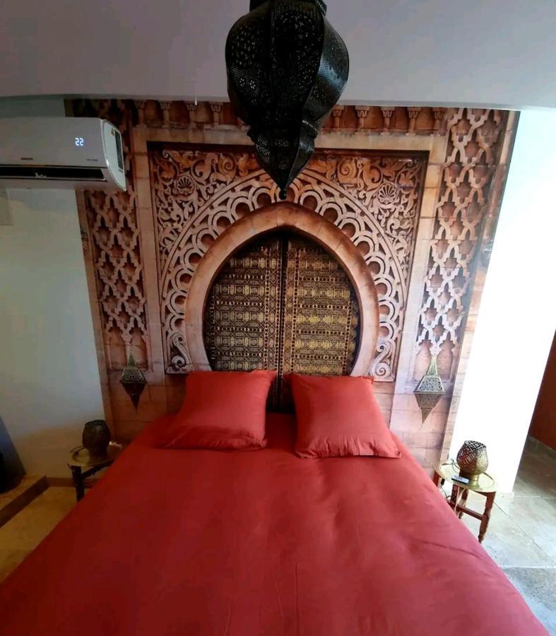 Suite Jaccuzzi En Camargue Пор-Сен-Луи-дю-Рон Екстериор снимка